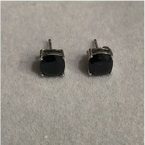 925 Sterling Silver Black Onyx Cushion Gemstone Basket Stud Earrings NWOT
